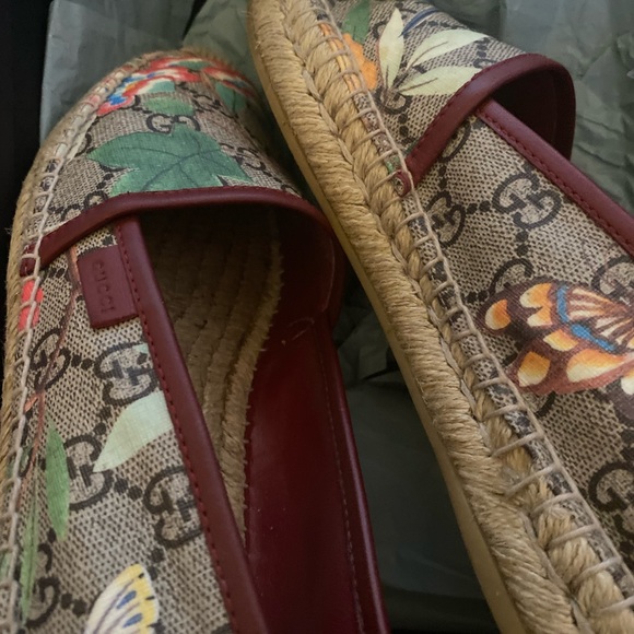 Women Gucci Hummingbird Espadrilles Slip On shoes. Only worn a few times size 8. - Picture 2 of 9